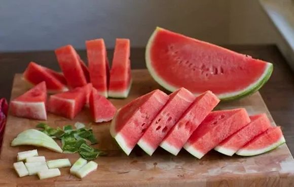 تصویر 2 از خرید و قیمت هندوانه بیضی صادراتی + فروش عمده